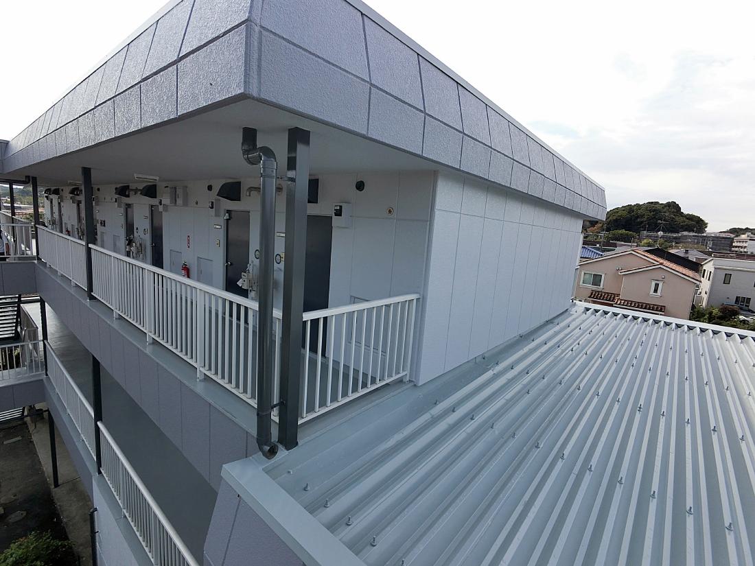 町田市三輪町 ３階建てアパート 外壁・屋根塗装工事　事例